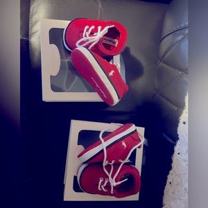 Red polo 3C shoes